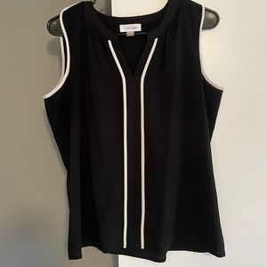 Black/white work tank